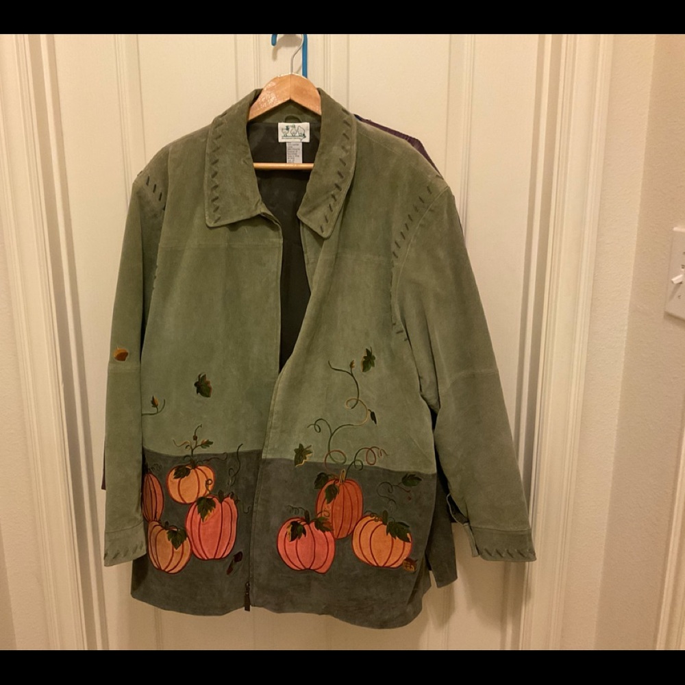 Women’s 3xl Leather coat. The Quacker Factory brand. Green and brown.